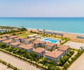 CRYSTAL BOUTIQUE BEACH RESORT (Adults Only)